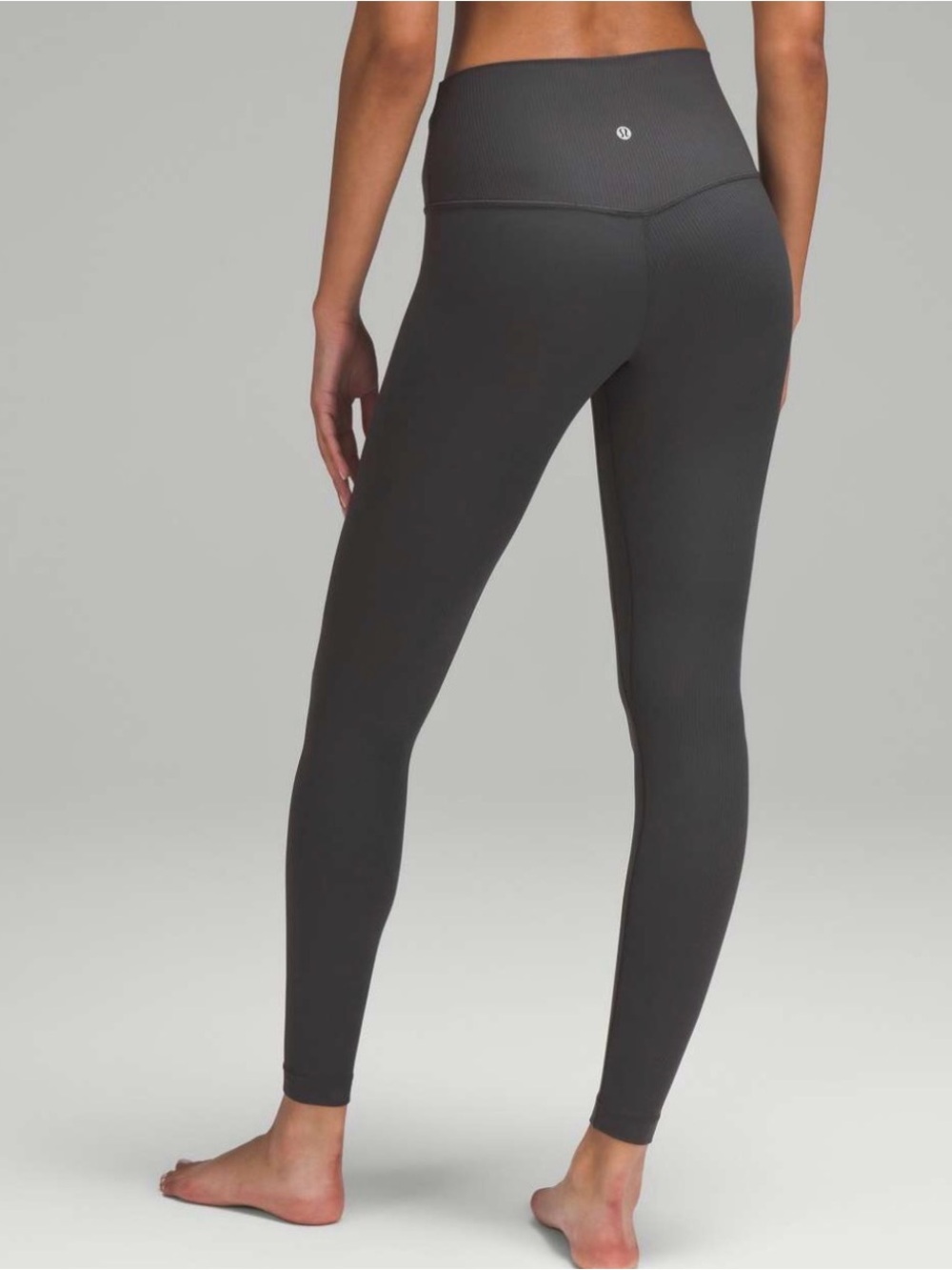 Lululemon Align Ribbed High-Rise Pant 28"
Graphite Grey
4
Yoga
Lounge
Athletic